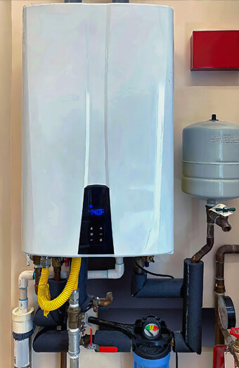 https://scarboroughhotwater.com.au/uploads/2025/06/thermostatic-water-systems-75675.jpg